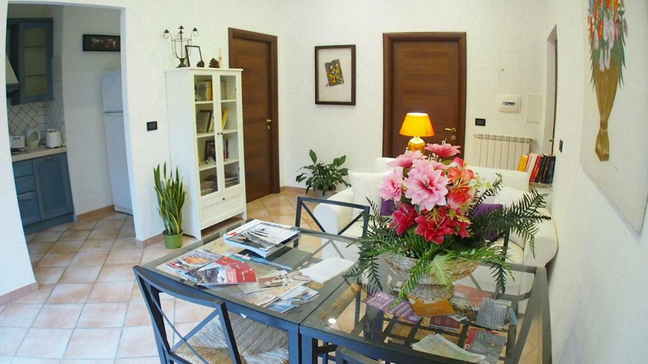 La Piazzetta Di Roma Vila Exterior foto