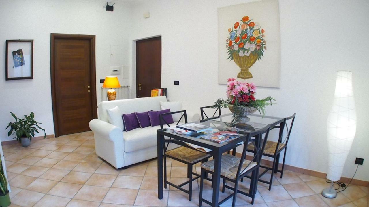 La Piazzetta Di Roma Vila Exterior foto
